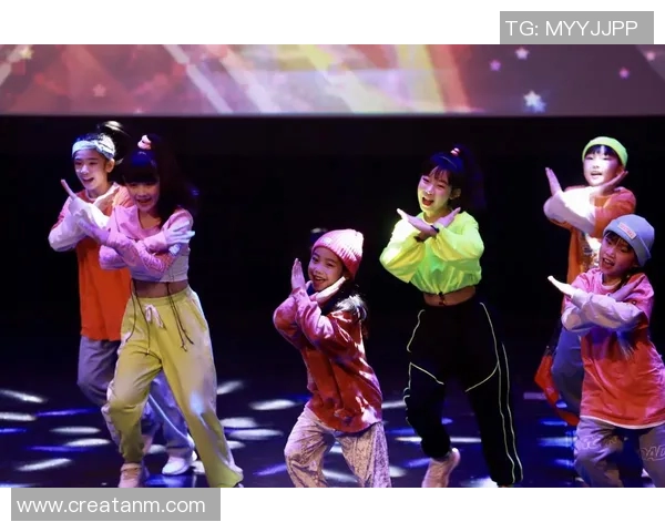 专访李丽:探寻街舞背后的坚持与热情之路 专访李丽:探寻街舞背后的坚持与热情之路