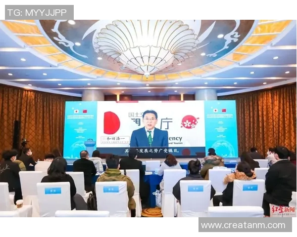 成都攀岩队进攻战术解析与攀岩热点动态探讨 成都攀岩队进攻战术解析与攀岩热点动态探讨